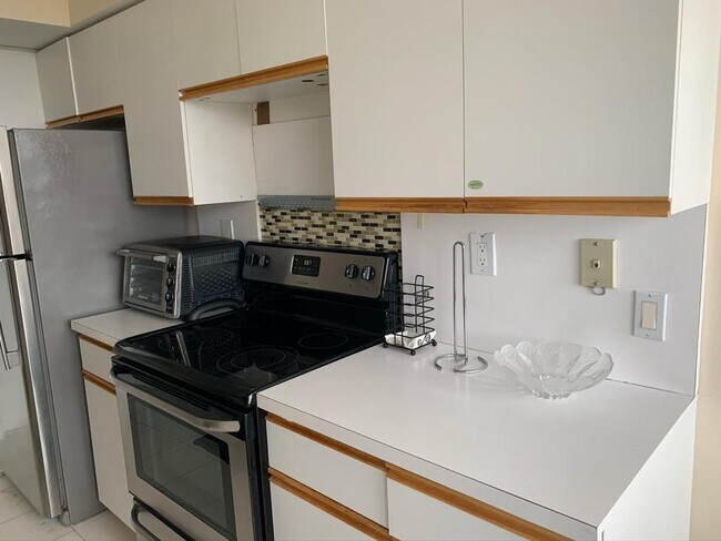 3400 NE 192 St Unit 1708