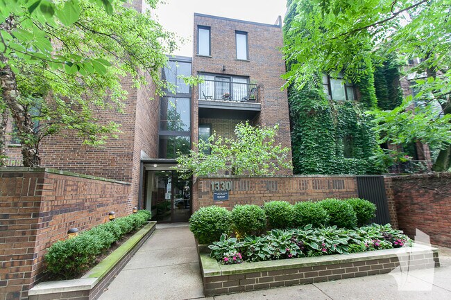 Photo - 1330 N La Salle Dr Condo Unit #  0311