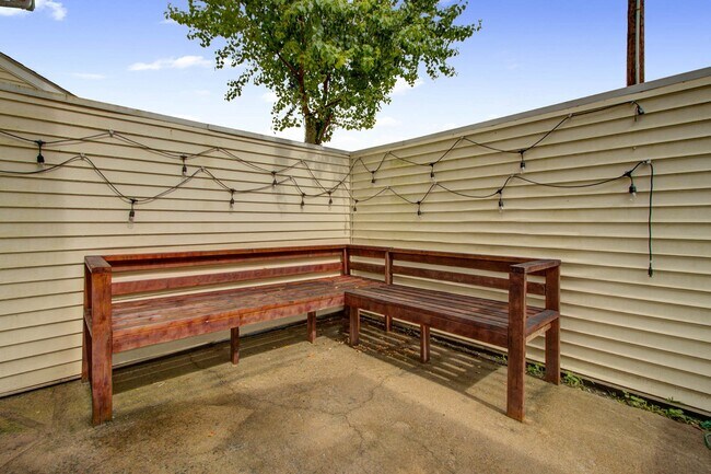 Photo - 235 Stefan Drive, Charleston, SC 29412 - 2...