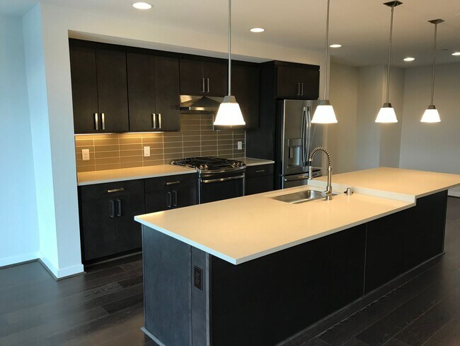 Photo - Newer 2 bed / 2.5 bath condo in Bryant Hei... Unit 219