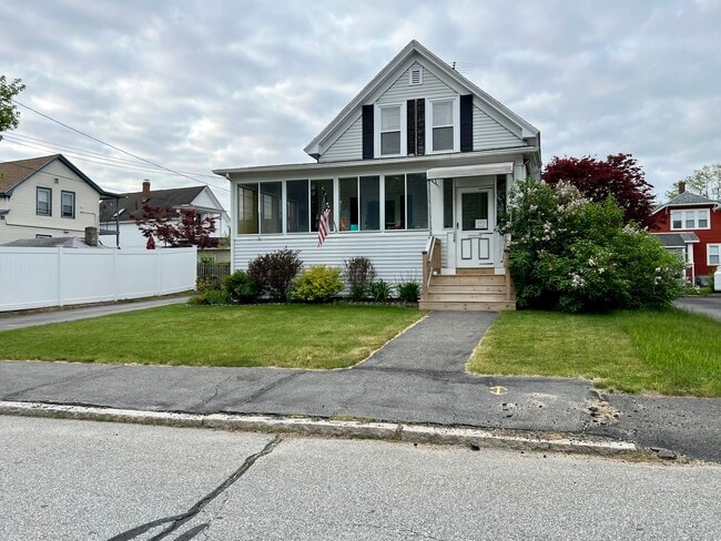 Photo - 28 Mercier Ave