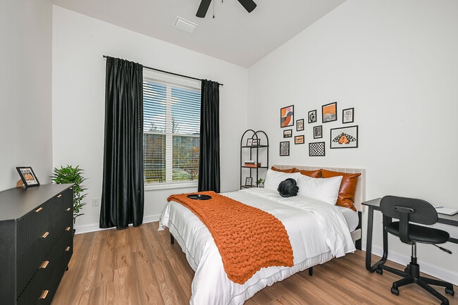 Apollo Apartments apartments — community photo