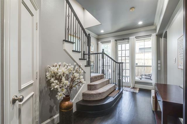 Photo - 4013 Wycliff Ave