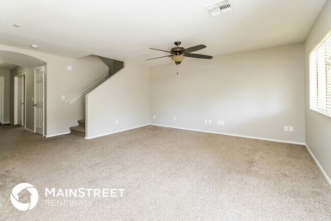 Photo - 2233 W Broadway Ave