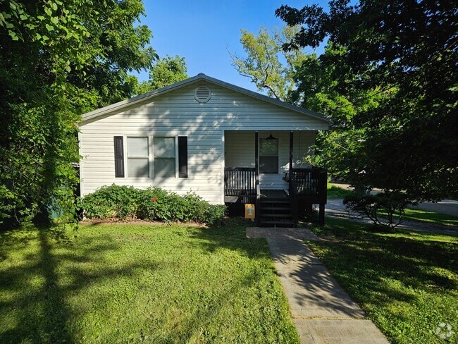 Building Photo - 306 Ave B Rental