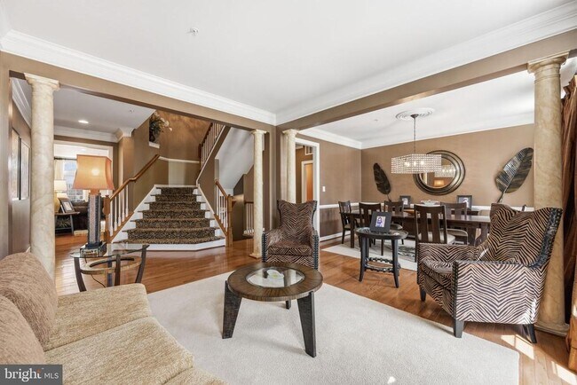 Photo - 50 Sharpstead Ln