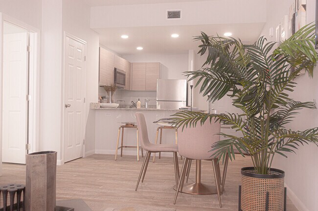 Building Photo - 820 Isaacville Dr Unit 106