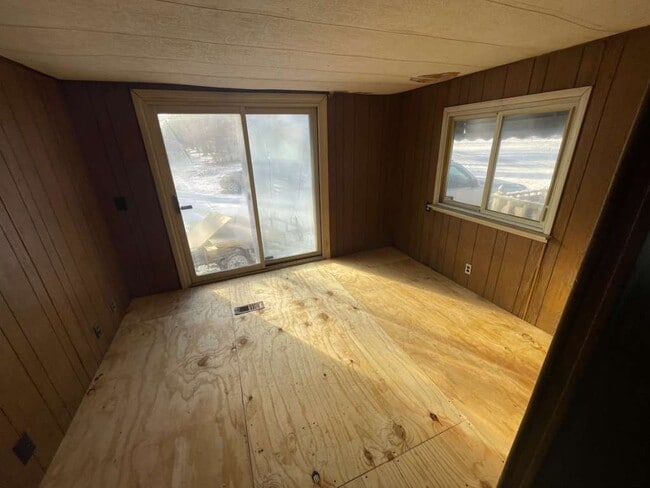 Photo - 1806 E Webster Rd