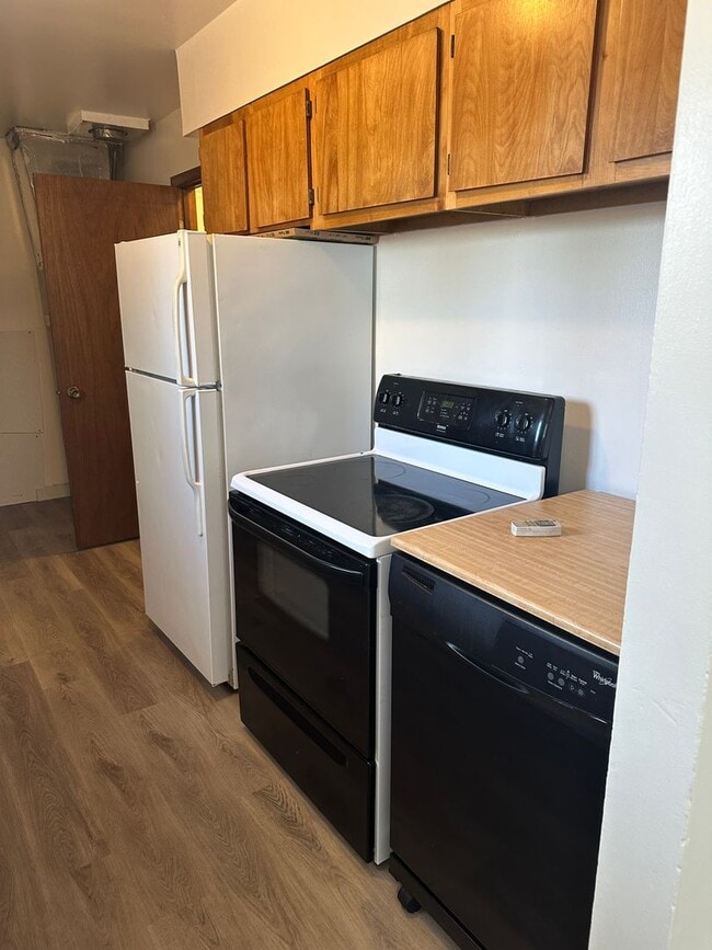 Photo - 3 Bedroom Home For Rent