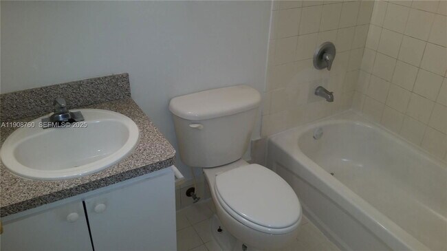 Photo - 13950 NE 2nd Ave