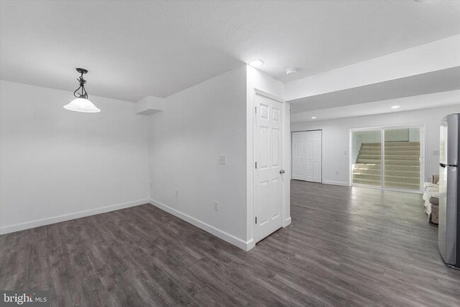 217 Bridgewater Dr