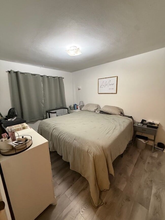 Photo - 2 bed 1 bath in great location