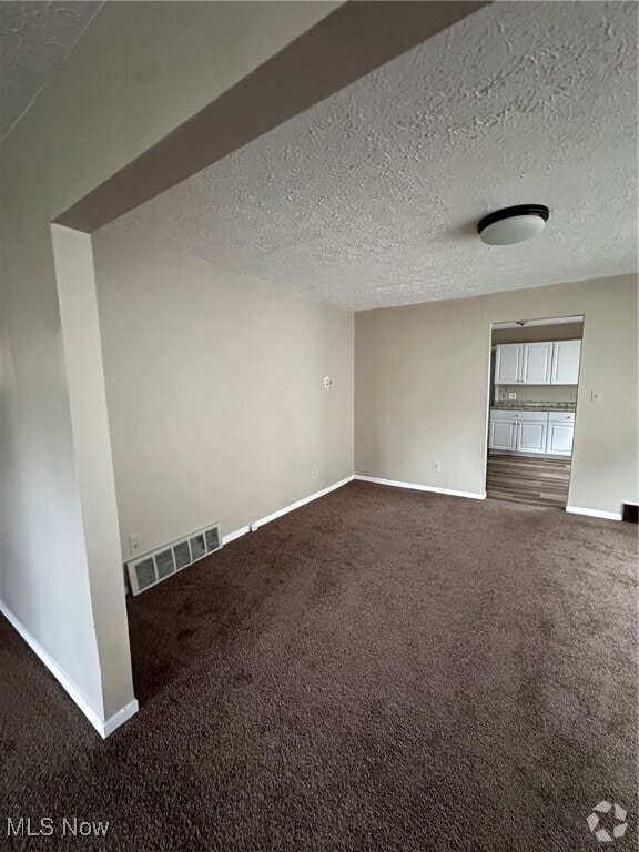 Building Photo - 3700 E 153rd St Unit 1 Down Rental
