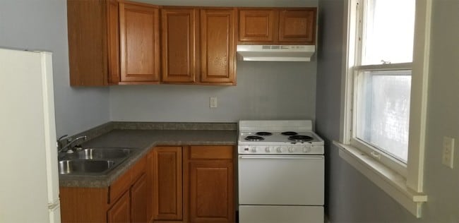 Photo - 1051 Daniels St NE