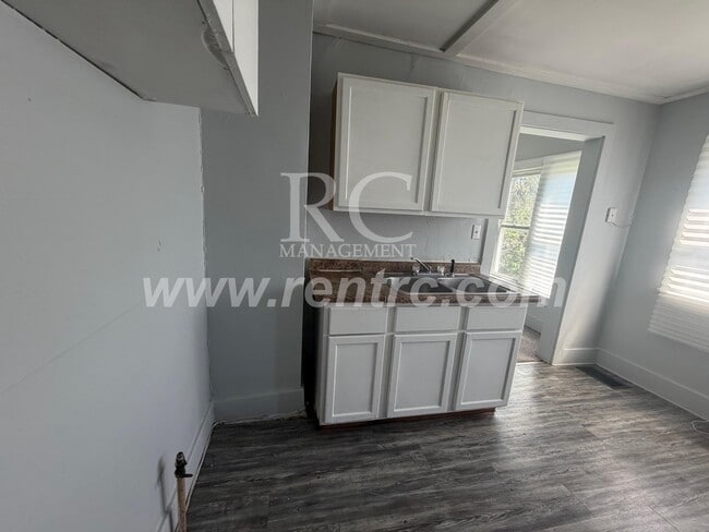 Photo - 504-2 Franklin-