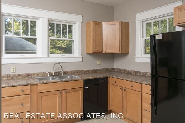 Photo - 4 br, 2 bath House - 119 Kenan Street