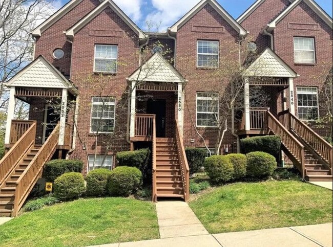 Photo - 2550 Cleinview Ave
