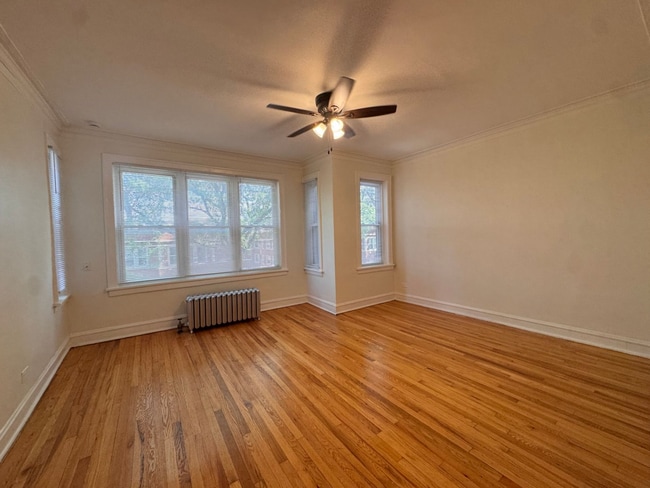 6422 N Greenview Ave Unit 3