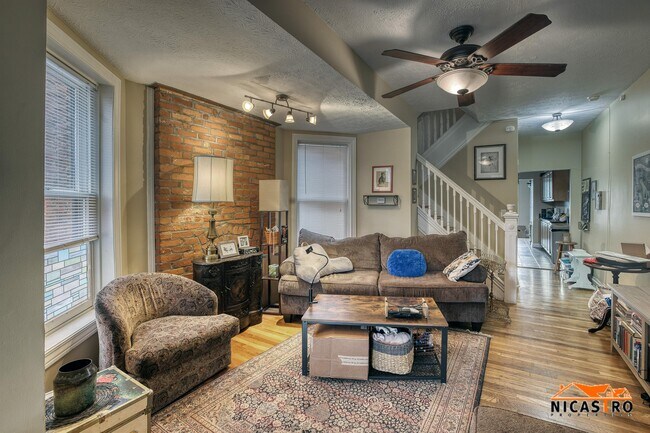 Photo - 245 Collins Ave