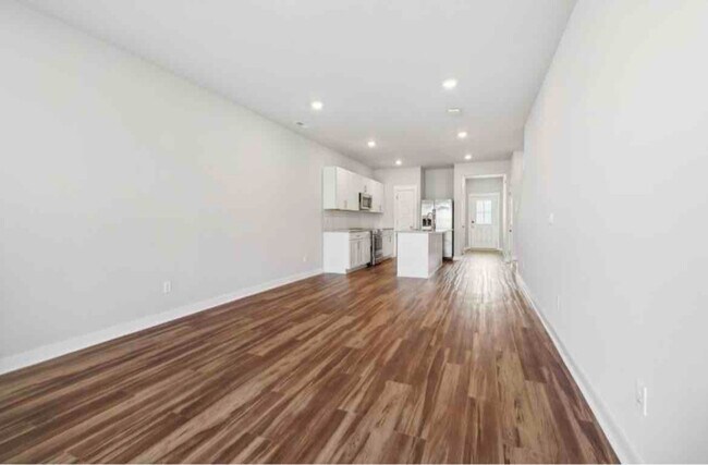 Photo - 28 Torrey Pines Ln