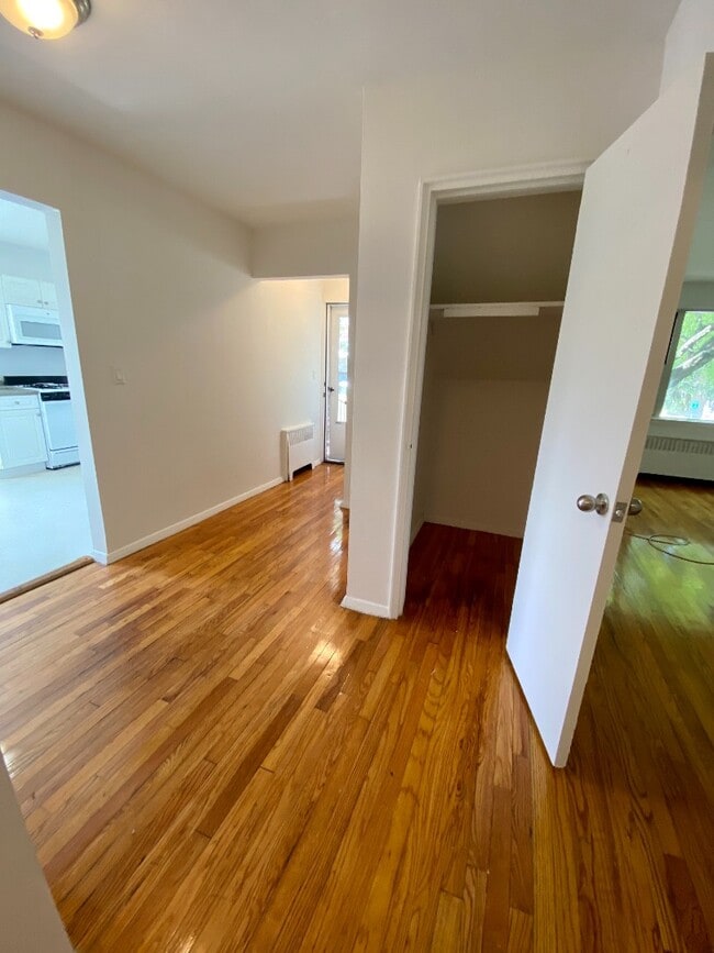 Photo - 157 White Plains Rd