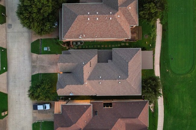 Photo - 2129 Portwood Way