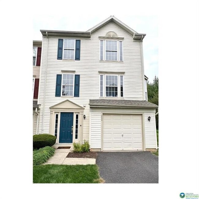 Building Photo - 4602 Jasmine Dr