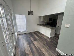 Photo - 8611 Datapoint Dr