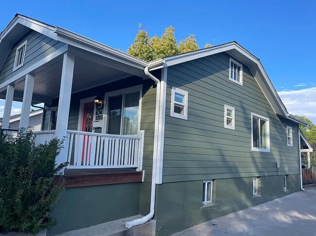 Photo - 434 Meade St