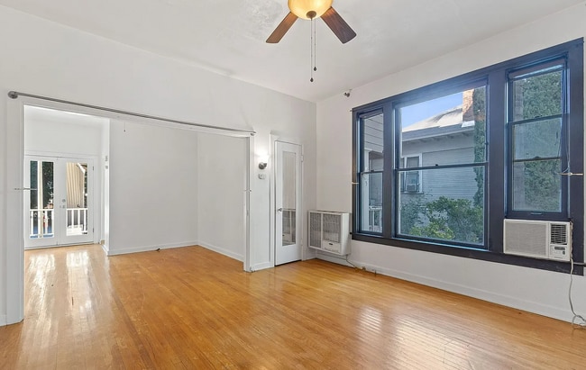 Photo - 120 W Olive Ave Unidad 2