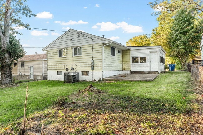 Photo - 212 Mc Alpine Dr