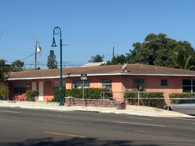 Photo - 531 C St Unit 1