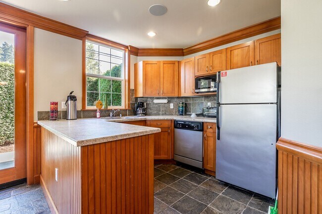 Springbrook Apartments
