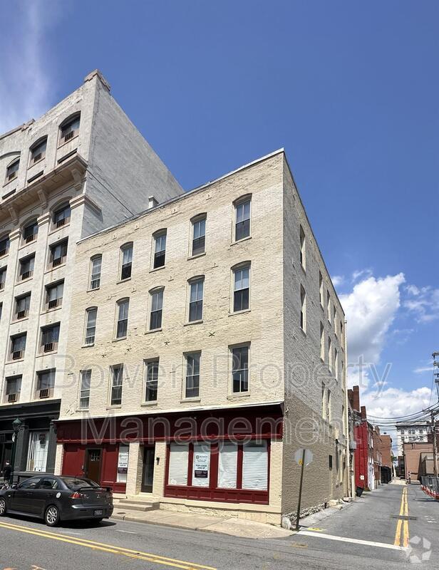 Building Photo - 64 W Antietam St Unit Apt. 8