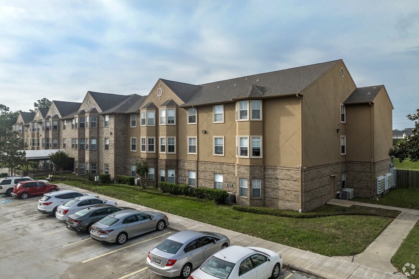 Photo - West Oaks Terrace