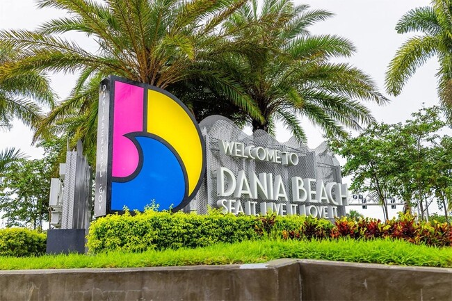 Sea It, Live it, Love it. - Sea View at Dania Apartments