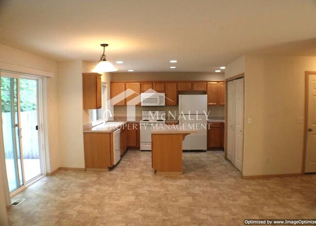 Photo - 3 Bedroom Fox Island Home