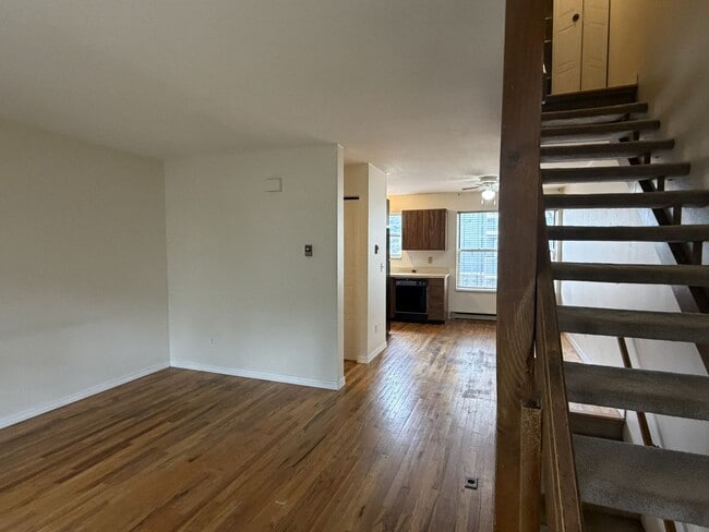 Photo - 3200 Azalea Dr