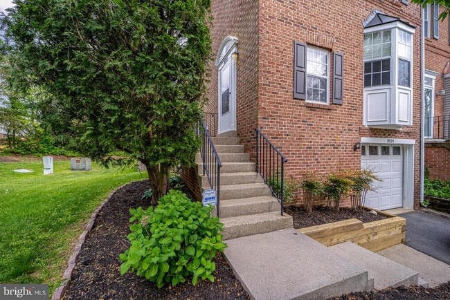 Photo - 8501 Blue Bird Woods Ct