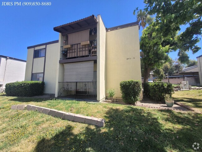 Building Photo - New Lowered Price! Loma Linda 2 Bedroom Condo