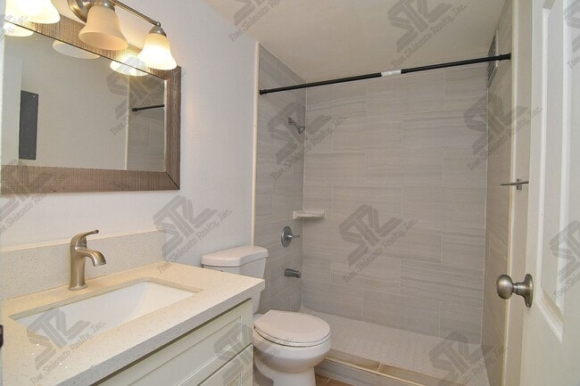 Photo - 87-123 Helelua Street - #G202