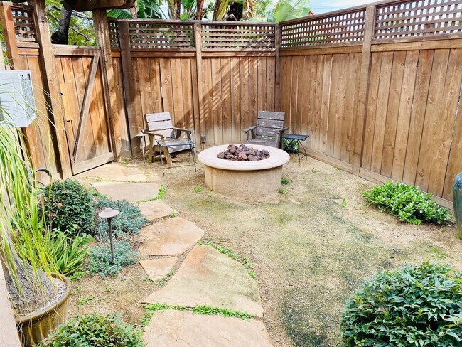 Photo - 4196 Iowa St