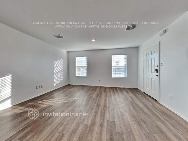 Photo - 2937 Greenhorn Ave