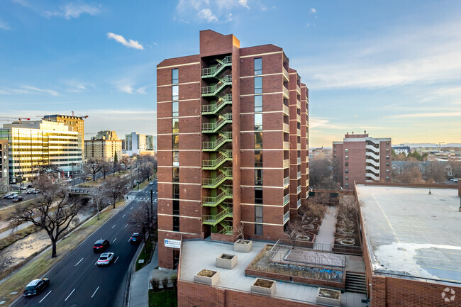 Photo - Denver Towers Apartments