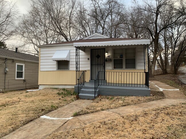 Photo - 141 Anabel Ave House