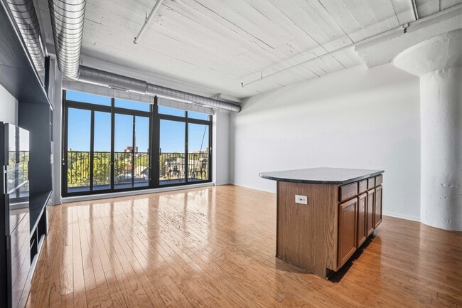 Photo - 1524 S Sangamon St Unit 514