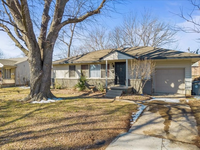 Photo - 4518 S Quaker Ave