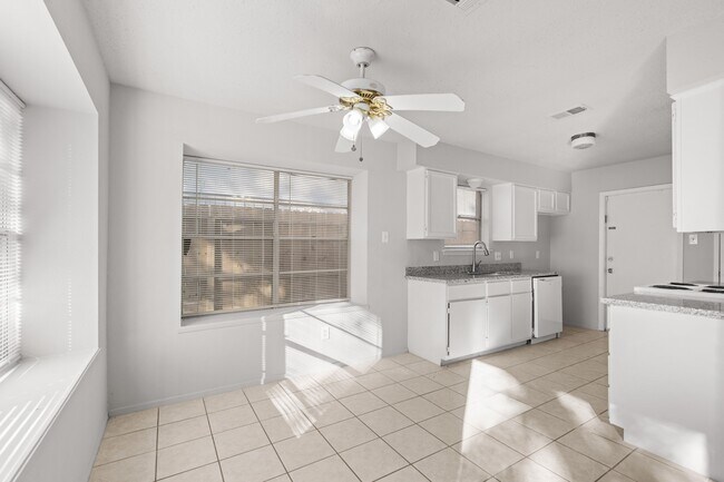 Photo - 16331 Paso Hondo Dr