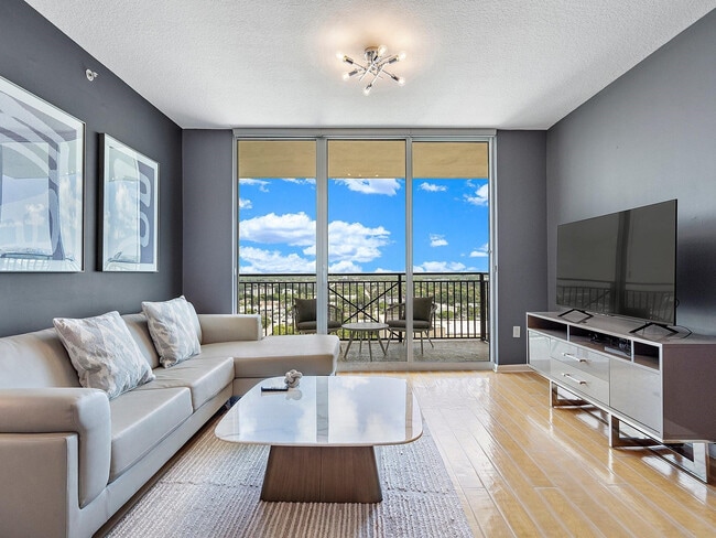 Photo - 610 W Las Olas Blvd Unit 1814n
