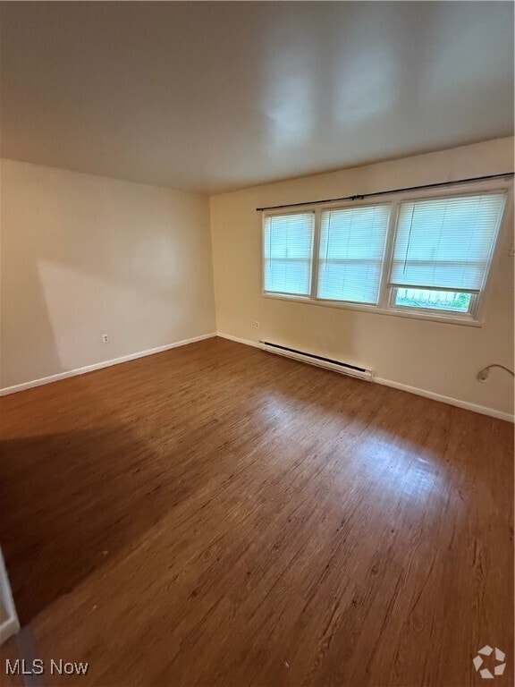 Building Photo - 620 Lakeside Dr Unit 4 Rental